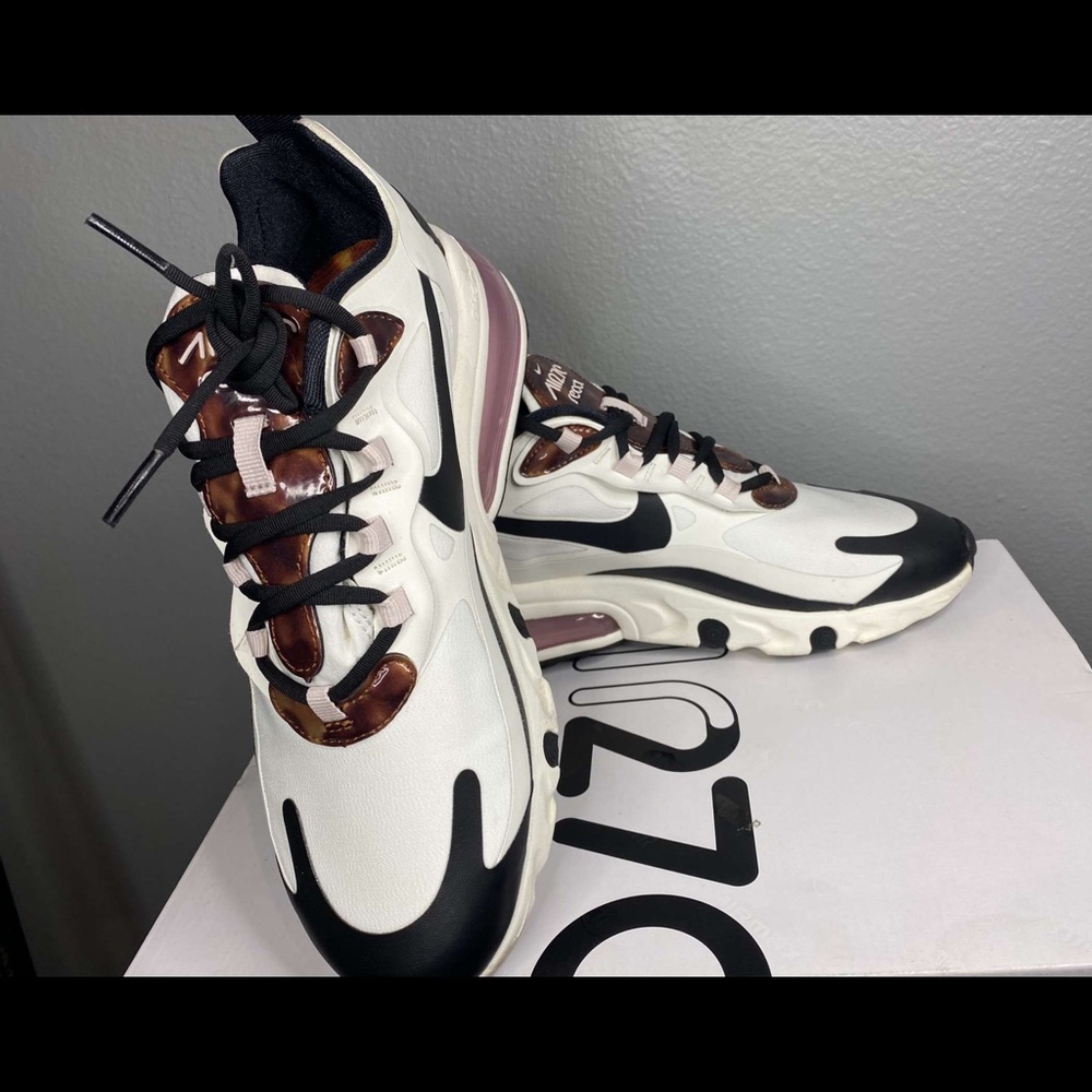 Woman’s size 8 AirMax 270 react tortoise shell